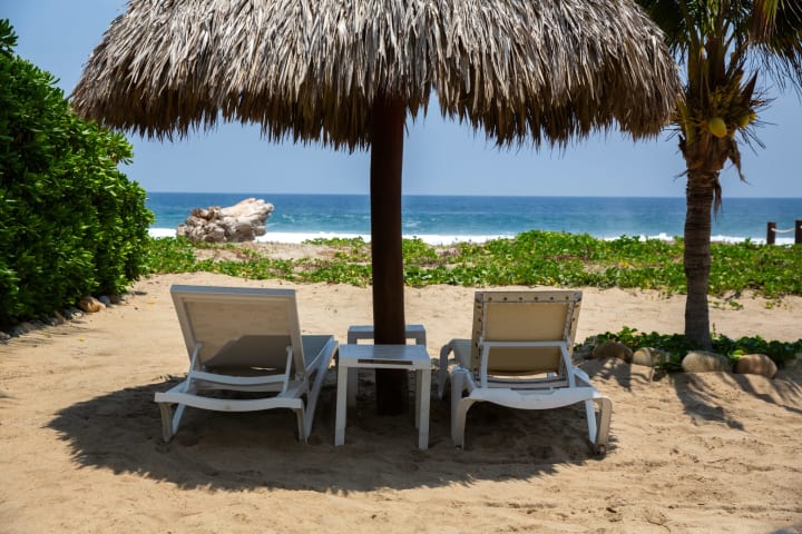 Palapa frente al mar